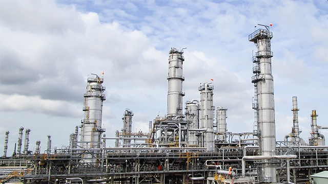 Petrochemical plant 640x360